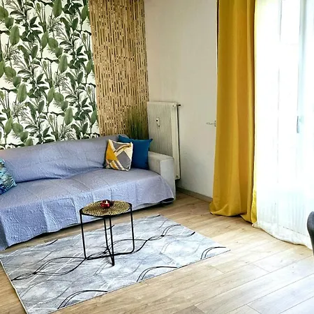 Apartment Paradise Near Downtown & Free Parking - Local Bike Annecy